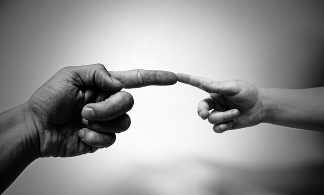 Jak długo dziecko powinno spać z rodzicami w pokoju?