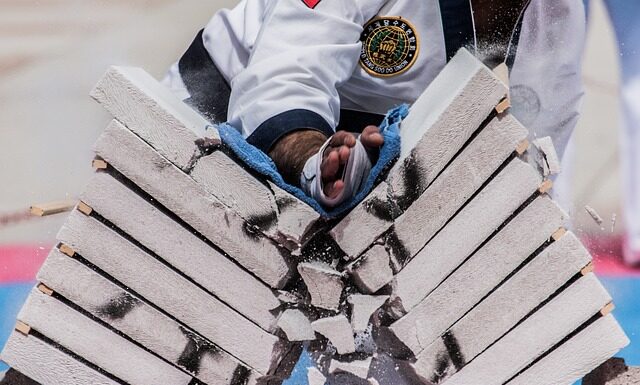 Czy w Action S.a kłódki?