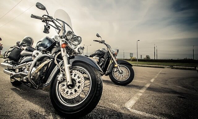 W czym jeździć na motorze w lecie? W czym jeździć na motorze w lecie?