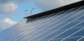 Czy kolektory słoneczne działają w pochmurne dni?