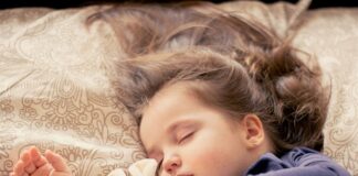 Czy można spać pod kocem?