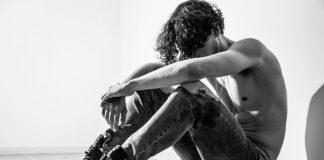 Jakie spodnie do koszenia trawy?