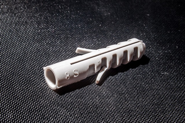 Co ile kołki do styropianu? Co ile kołki do styropianu?