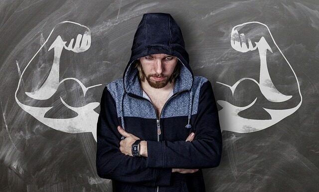 Od czego zależy moc klucza udarowego?