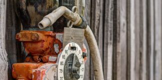 Ile litrów wchodzi do taczki?