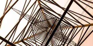 Czym się różni stał Węglowa od stopowej?