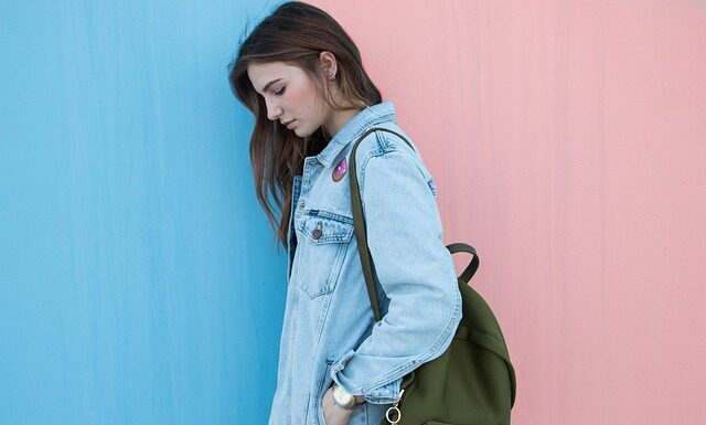 Czy kurtka powinna być dopasowana?